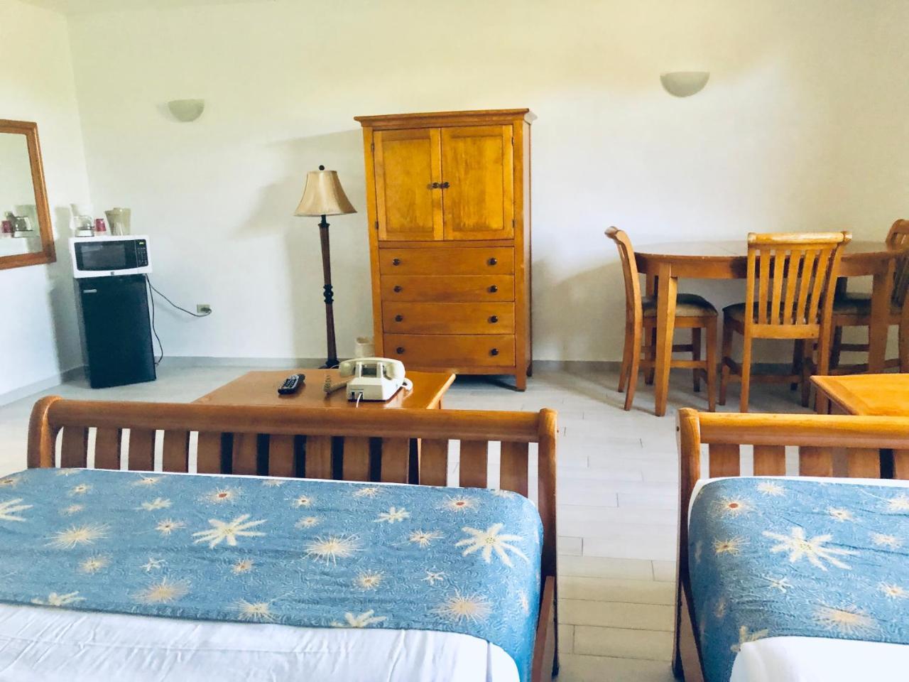 Fajardo Inn Bagian luar foto